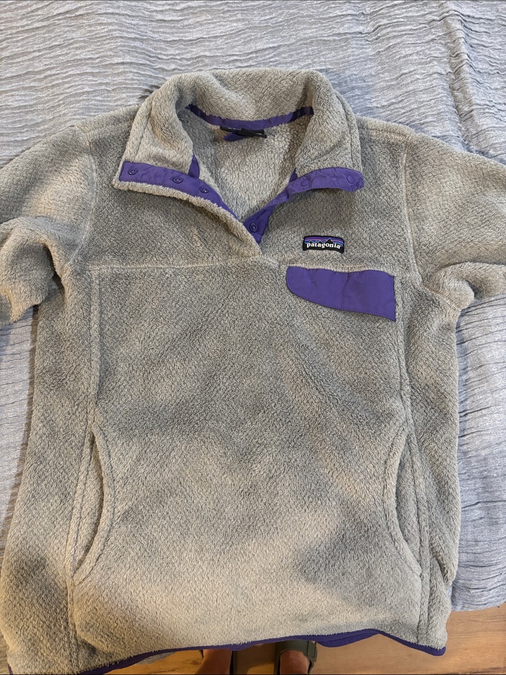 Patagonia Women’s Gray Fleece Snap-Up Pullover with Purple Accents